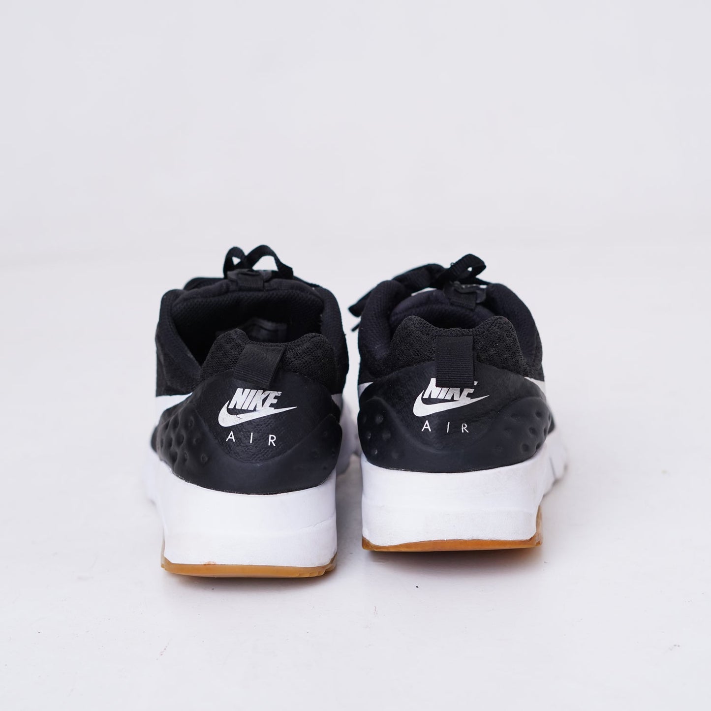 Nike Air Max Motion Low "Pure Platinum" WMNS