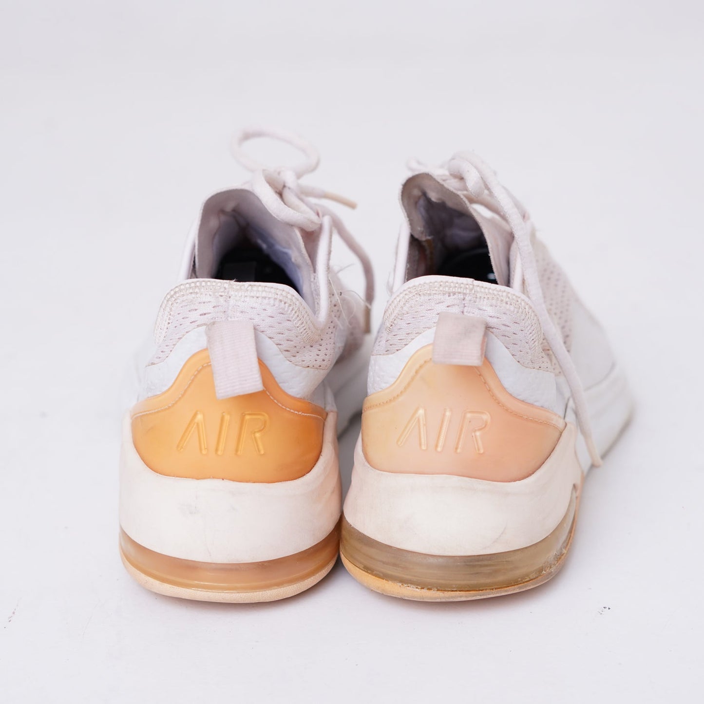 Nike Air Max Motion 2 "Pale Pink" WMNS