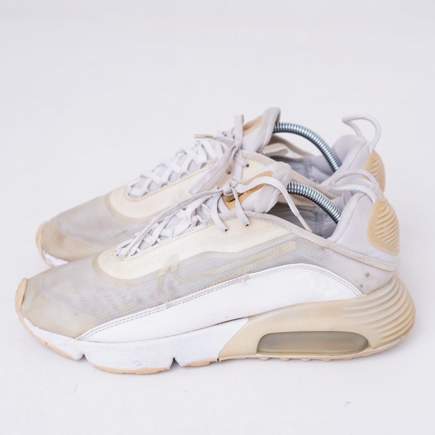 Nike Air max 2090 triple white