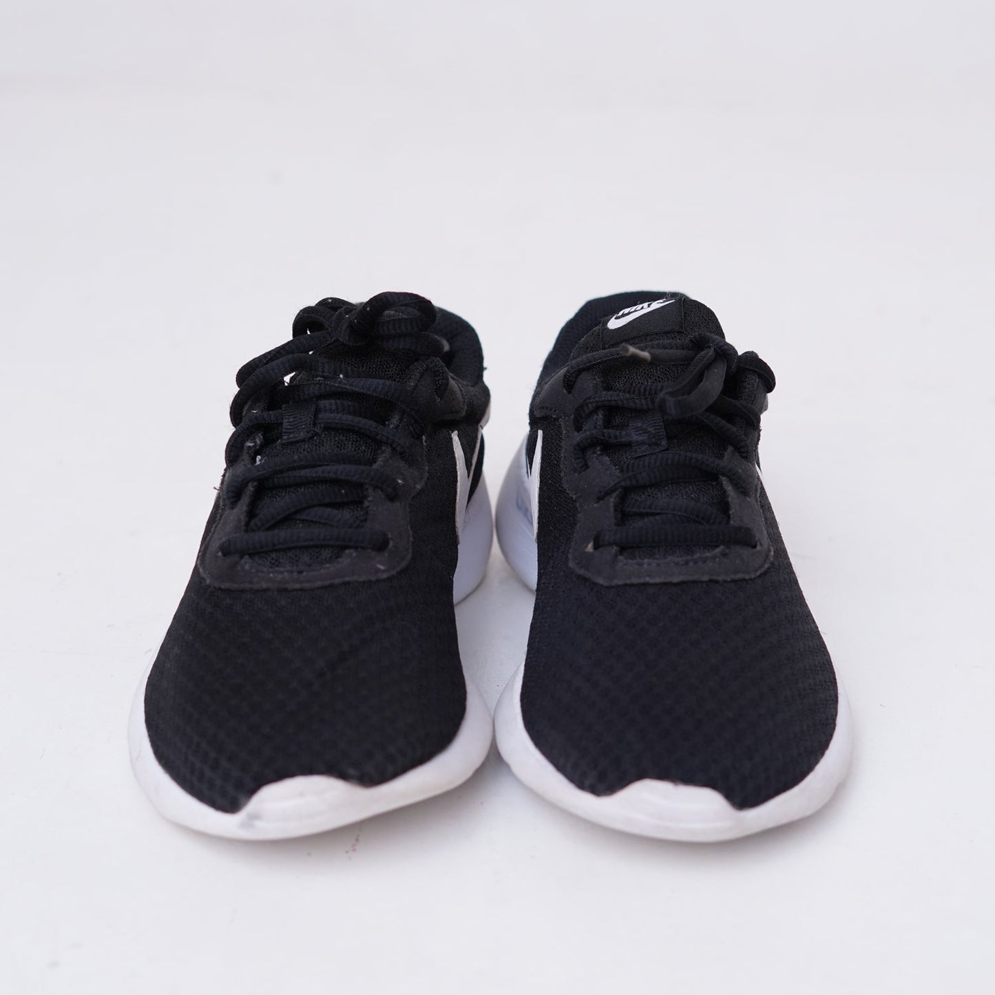 Nike Tunjun