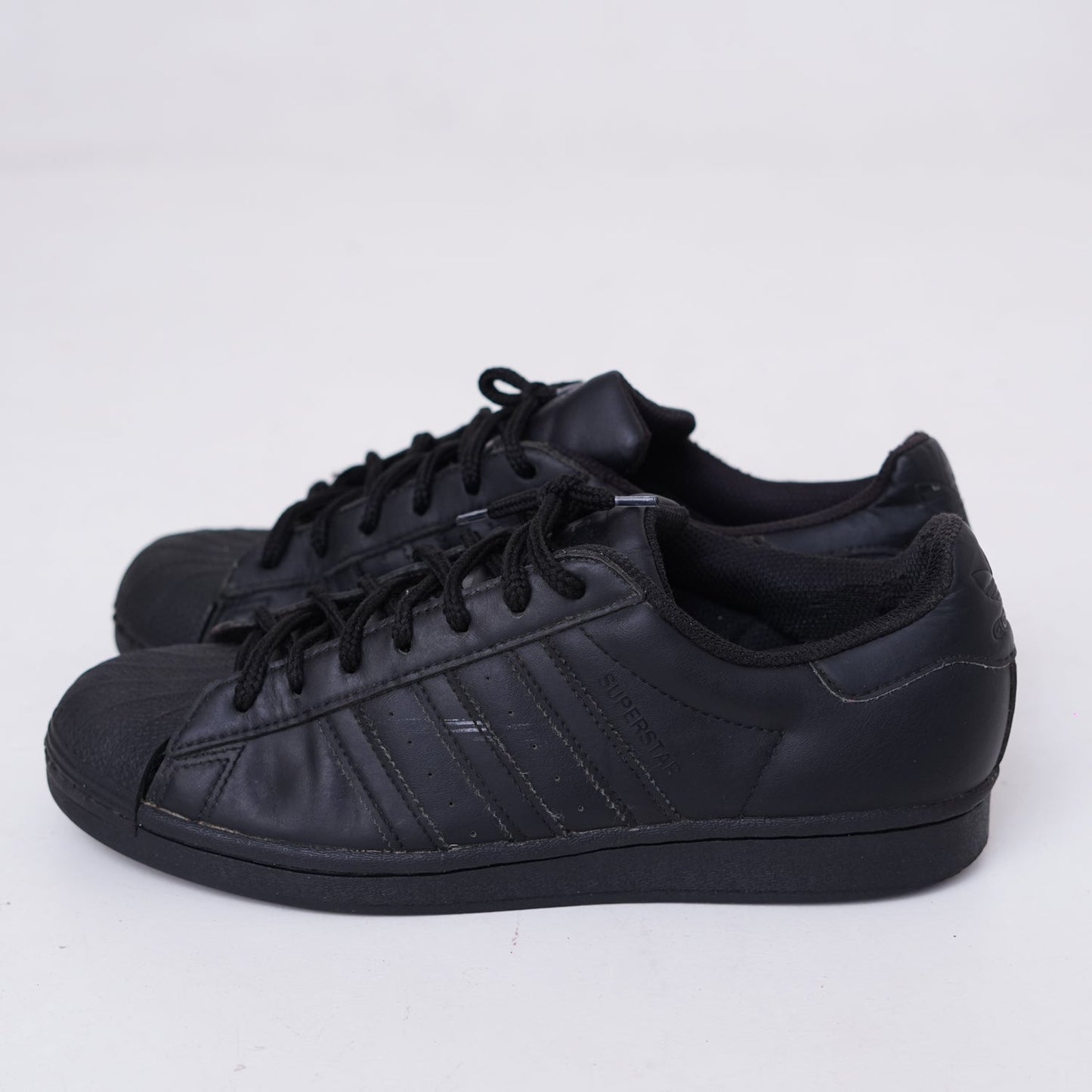 Adidas superstar foundations