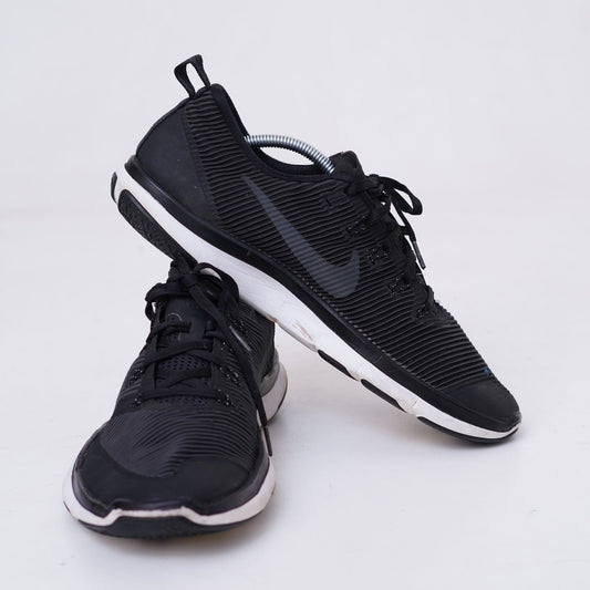 Black Runners