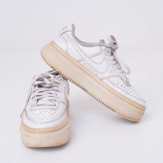 White Runners