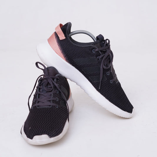 Black Running Shoes