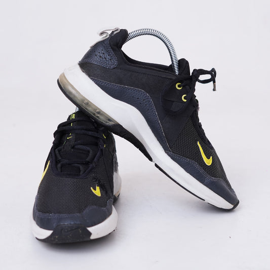 Black Running Shoes