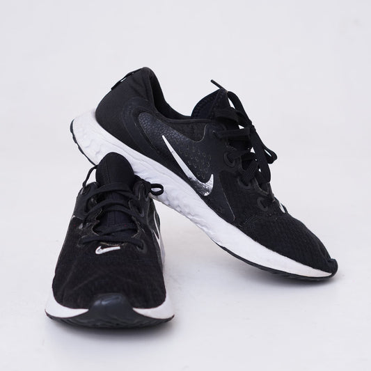 Black Running Shoes