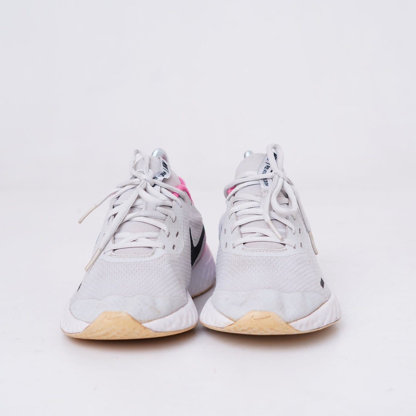 Nike revolution 5 Photon Dust "Hyper Pink"