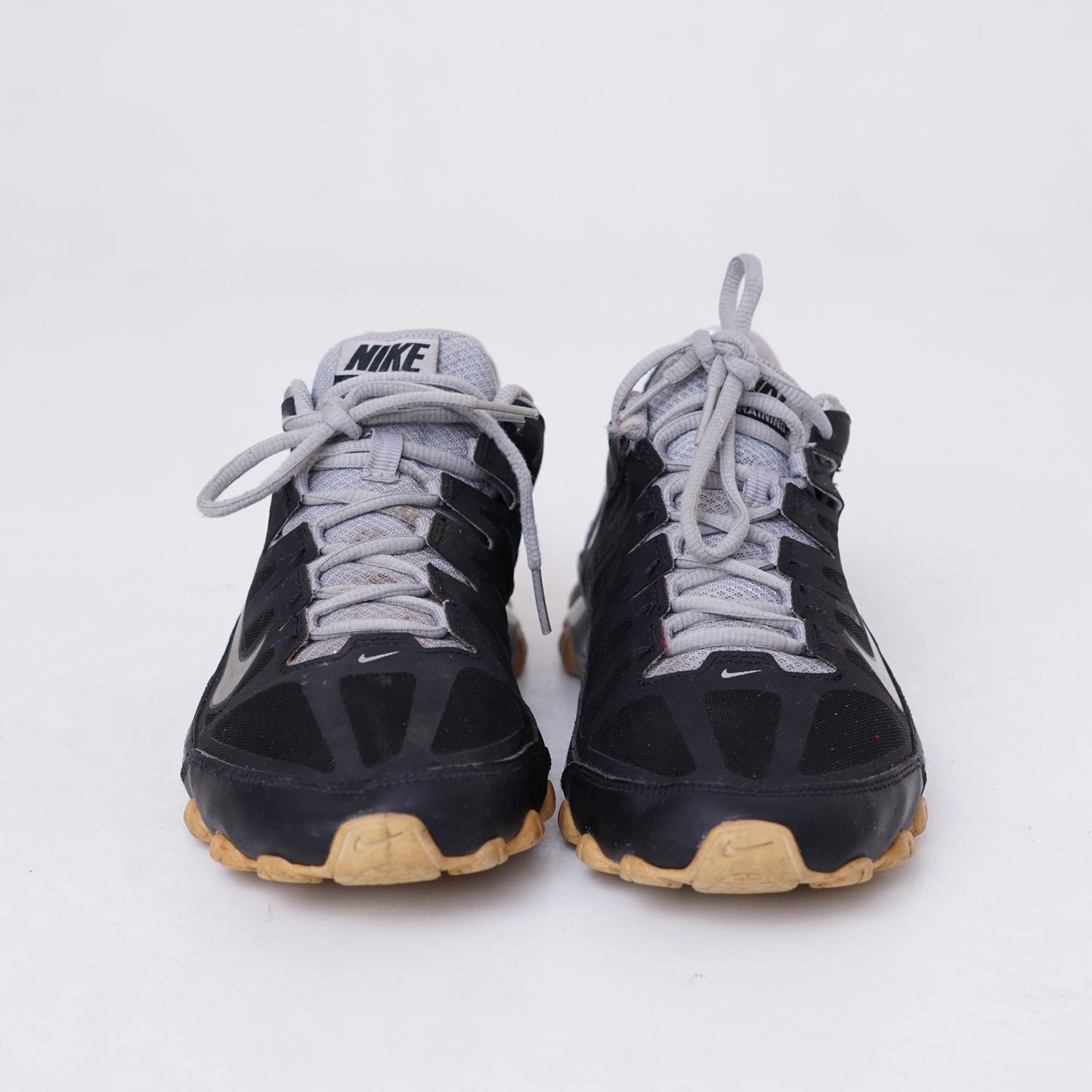 Nike Reax 8 TR "Black Metallic Silver"